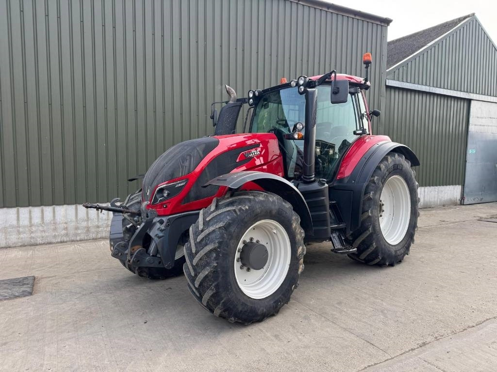Valtra T194 Versu - Traktor: foto 1 Valtra T194 Versu - Traktor: foto 1
