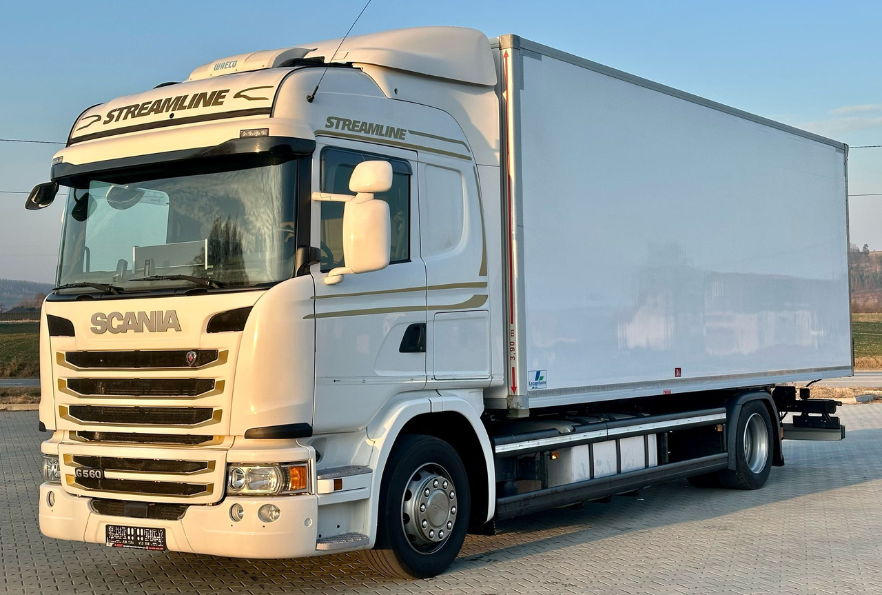 SCANIA G360 / IZOTERMA / 6.8 M DŁUGOŚCI / AUTOMAT / CAŁA NA PODUSZKACH / KLIMA POSTOJOWA / ELEKTRYCZNA ROLETA TYŁ / SYPIALKA - Kamion izotermik: foto 2 SCANIA G360 / IZOTERMA / 6.8 M DŁUGOŚCI / AUTOMAT / CAŁA NA PODUSZKACH / KLIMA POSTOJOWA / ELEKTRYCZNA ROLETA TYŁ / SYPIALKA - Kamion izotermik: foto 2