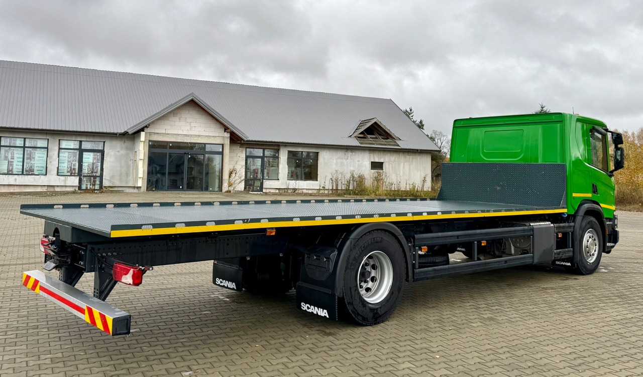 SCANIA P320 / PLATFORMA / NOWY / 5 TYŚ KM / SYPIALKA / 2023 ROK / CAŁA NA PODUSZKACH / 7.7 M DŁUGOŚCI / LAWETA / DO PRZEWOZU MASZYN ROLNICZYCH ITP - Kamion me karroceri të hapur: foto 4 SCANIA P320 / PLATFORMA / NOWY / 5 TYŚ KM / SYPIALKA / 2023 ROK / CAŁA NA PODUSZKACH / 7.7 M DŁUGOŚCI / LAWETA / DO PRZEWOZU MASZYN ROLNICZYCH ITP - Kamion me karroceri të hapur: foto 4