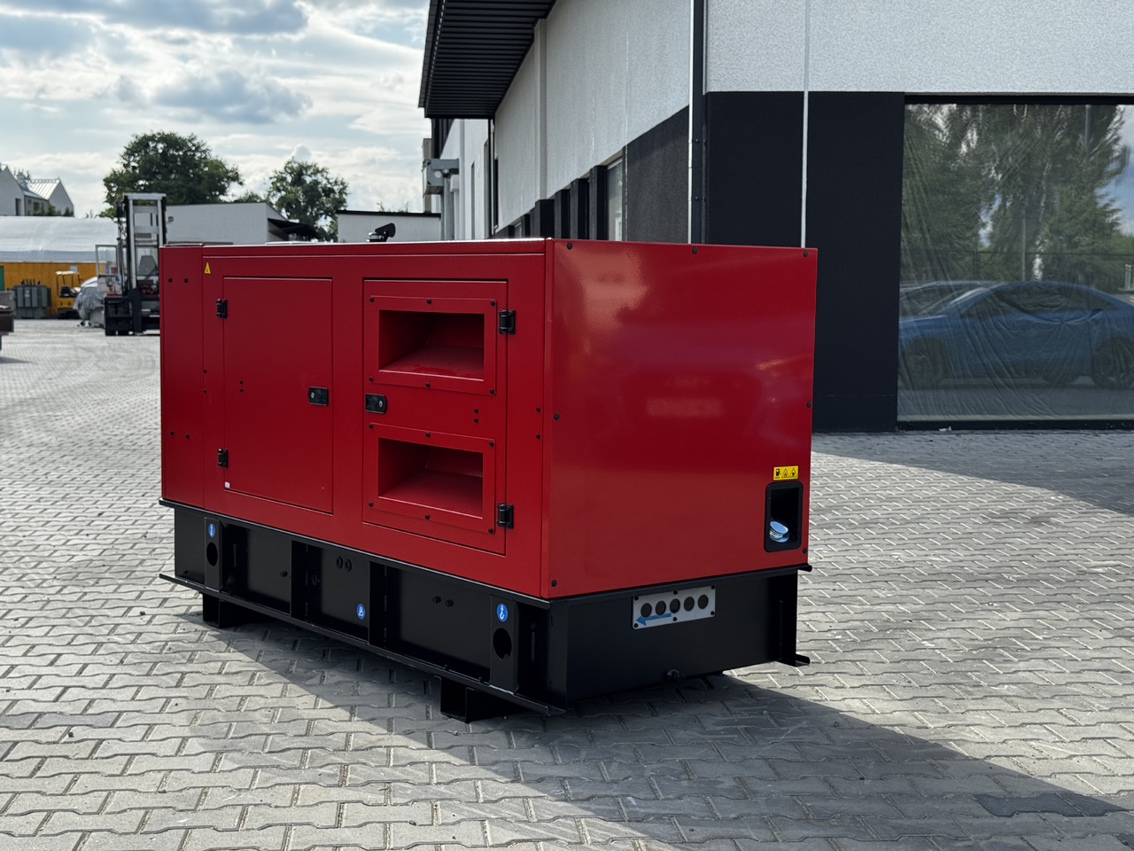 IVECO 80 kVA / 65 kW - Set gjeneratori: foto 3 IVECO 80 kVA / 65 kW - Set gjeneratori: foto 3
