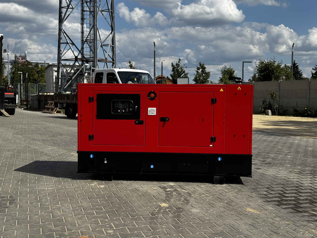 PERKINS 60 kVA / 48 kW - Set gjeneratori: foto 1 PERKINS 60 kVA / 48 kW - Set gjeneratori: foto 1