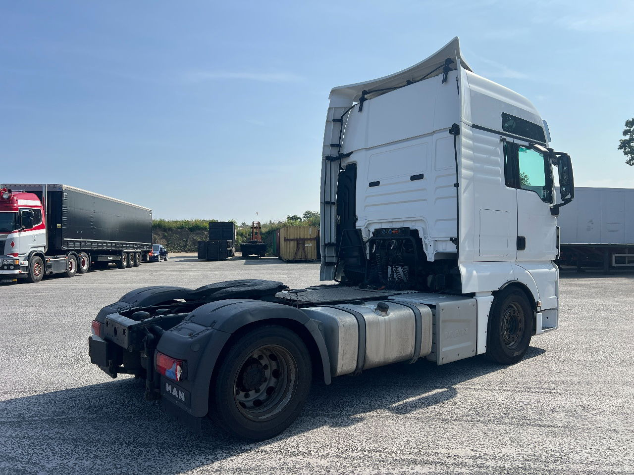 MAN TGX 18.440 XXL, LLS-U mega - Gjysmë-kamion: foto 3 MAN TGX 18.440 XXL, LLS-U mega - Gjysmë-kamion: foto 3