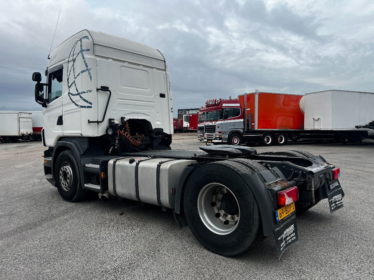 Scania G400 Highline, Manual, 475.000 KM - Gjysmë-kamion: foto 4 Scania G400 Highline, Manual, 475.000 KM - Gjysmë-kamion: foto 4