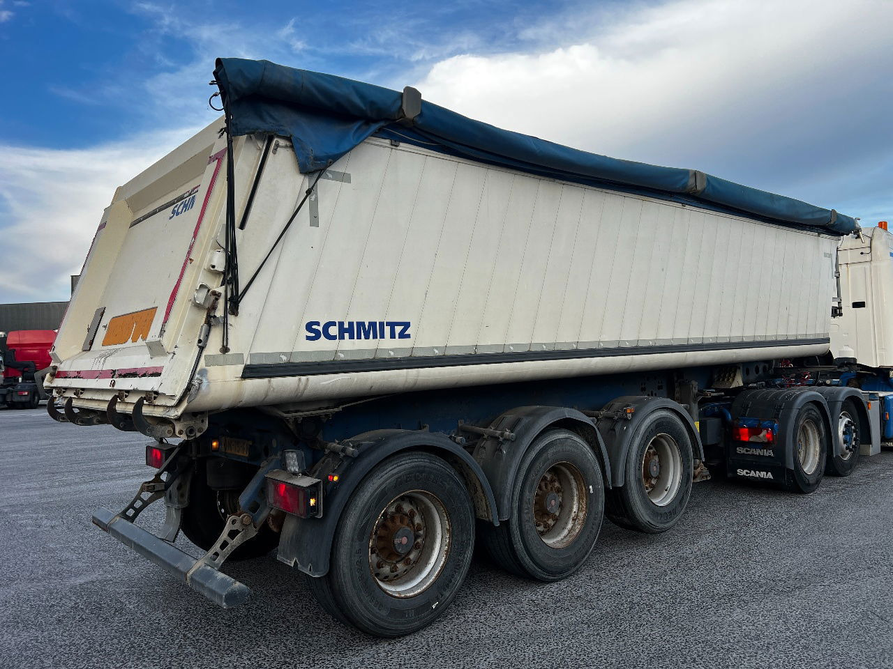 Schmitz Cargobull Gotha 27m3, SAF, ALU - Gjysmë rimorkio vetëshkarkuese: foto 4 Schmitz Cargobull Gotha 27m3, SAF, ALU - Gjysmë rimorkio vetëshkarkuese: foto 4