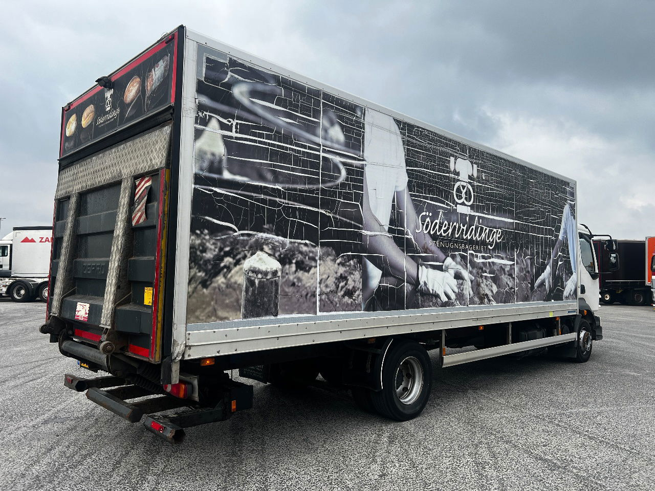 Volvo FL 12.240 Euro 5, NL truck - Kamion vagonetë: foto 3 Volvo FL 12.240 Euro 5, NL truck - Kamion vagonetë: foto 3