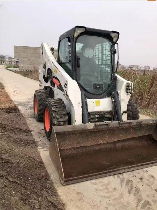Bobcat S 770 - Mini fadrom: foto 3 Bobcat S 770 - Mini fadrom: foto 3