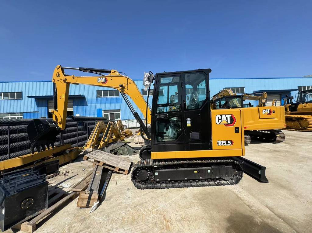 CAT 305.5 E CR - Miniekskavator: foto 1 CAT 305.5 E CR - Miniekskavator: foto 1