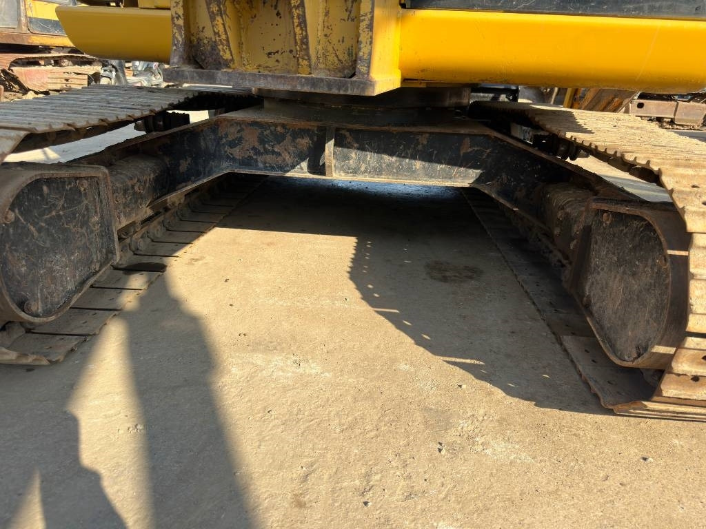 CAT 306 E - Ekskavator me zinxhirë: foto 2 CAT 306 E - Ekskavator me zinxhirë: foto 2