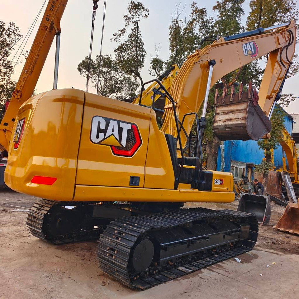 CAT 320GC - Ekskavator me zinxhirë: foto 2 CAT 320GC - Ekskavator me zinxhirë: foto 2
