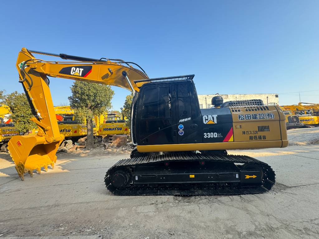 CAT 330D2L - Ekskavator me zinxhirë: foto 1 CAT 330D2L - Ekskavator me zinxhirë: foto 1