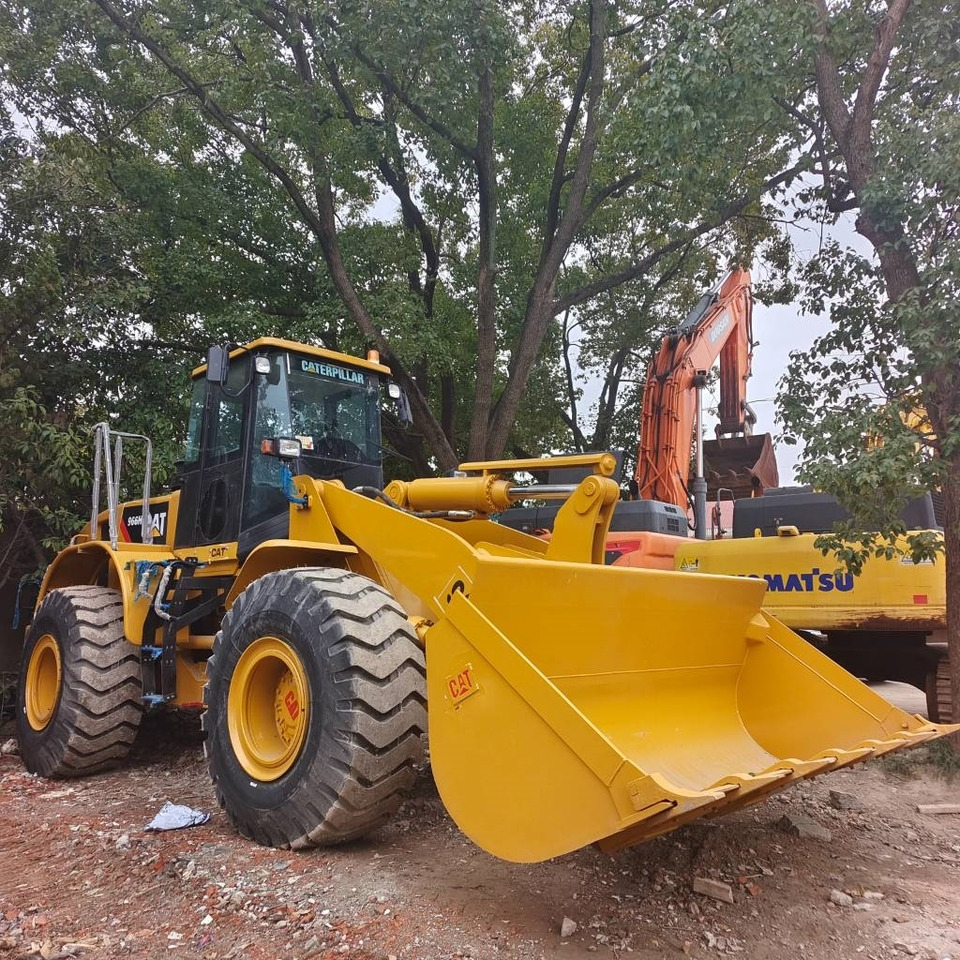 CAT 966 H - Fadrom me goma: foto 3 CAT 966 H - Fadrom me goma: foto 3