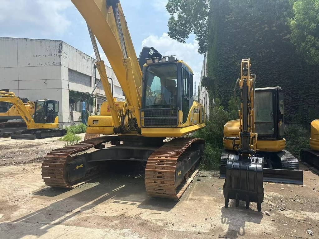 Komatsu PC 350-7 - Ekskavator me zinxhirë: foto 2 Komatsu PC 350-7 - Ekskavator me zinxhirë: foto 2