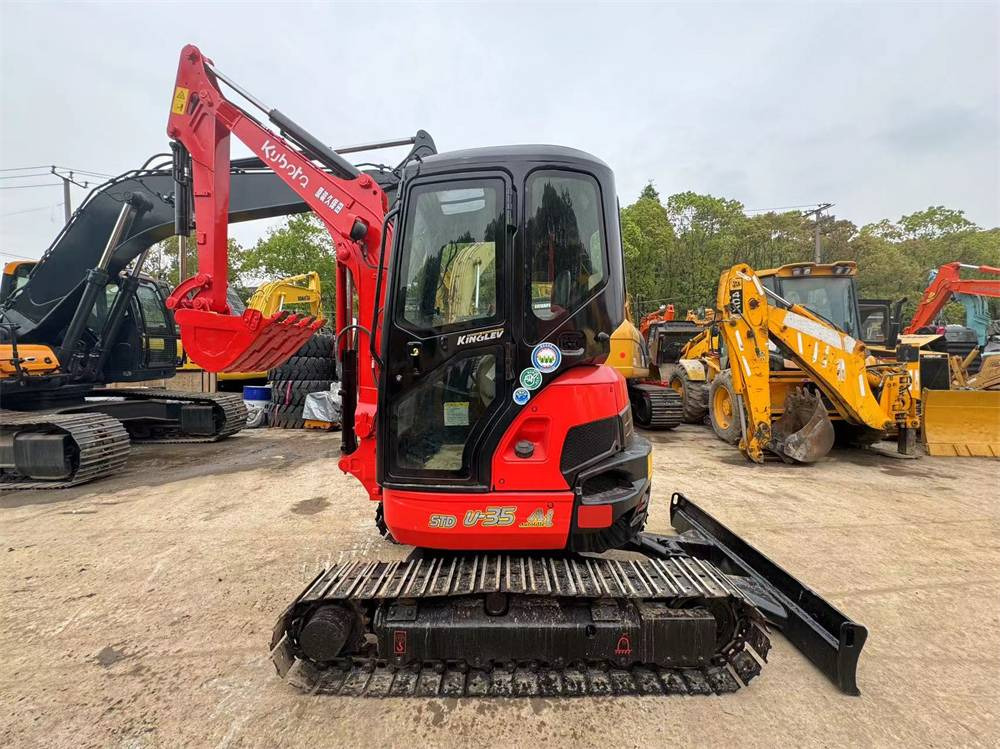 Kubota U 35-3 - Miniekskavator: foto 2 Kubota U 35-3 - Miniekskavator: foto 2