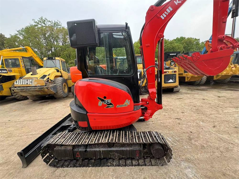 Kubota U 35-3 - Miniekskavator: foto 5 Kubota U 35-3 - Miniekskavator: foto 5