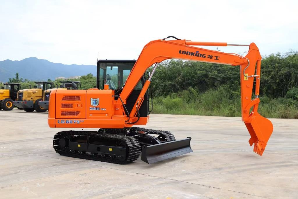 Lonking LG6075G4 100% NEW MACHINE - Ekskavator me zinxhirë: foto 1 Lonking LG6075G4 100% NEW MACHINE - Ekskavator me zinxhirë: foto 1