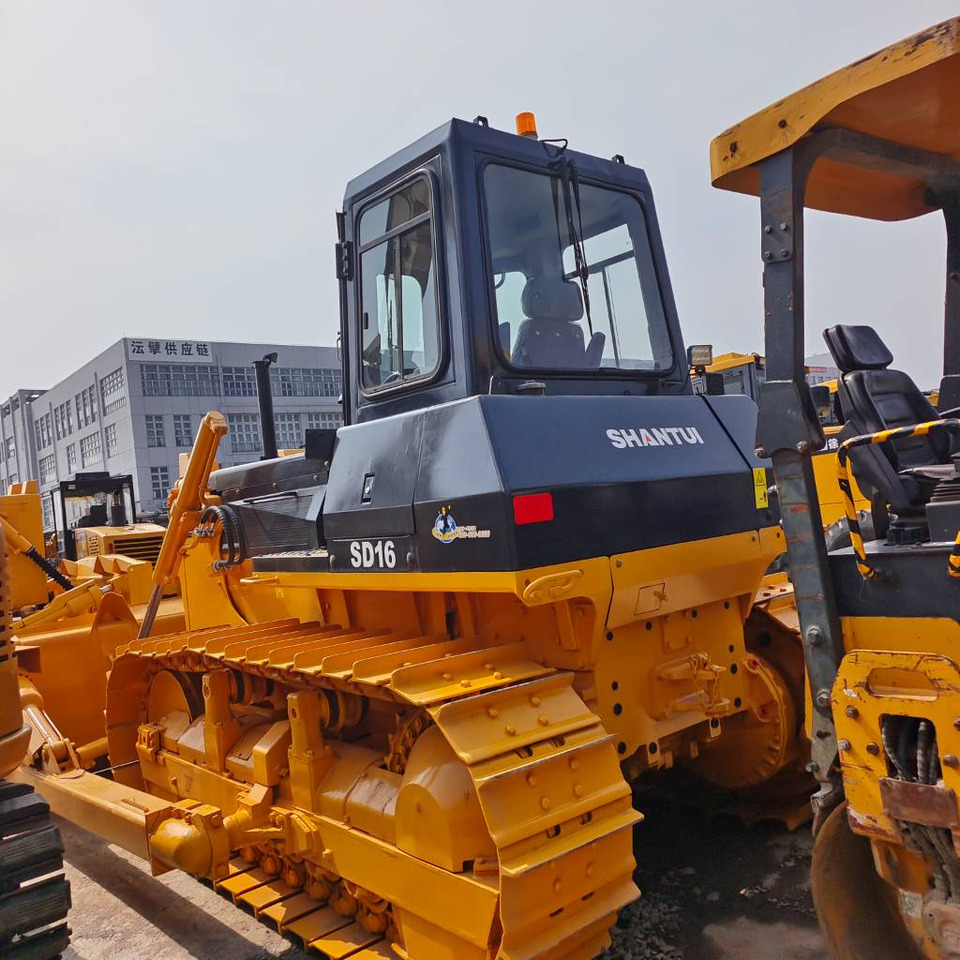 Shantui SD 16 - Buldozer: foto 2 Shantui SD 16 - Buldozer: foto 2