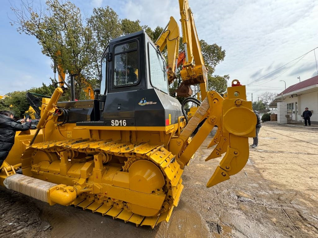 Shantui SD 16 - Buldozer: foto 5 Shantui SD 16 - Buldozer: foto 5