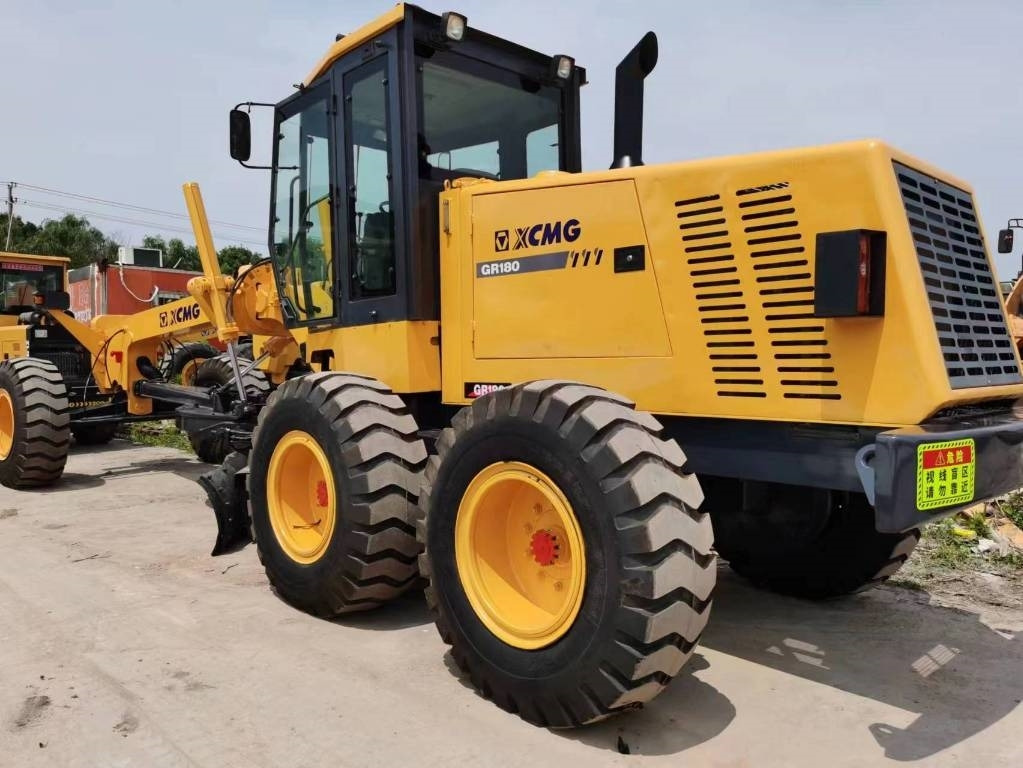 XCMG GR 180 - Makinë niveluese: foto 4 XCMG GR 180 - Makinë niveluese: foto 4