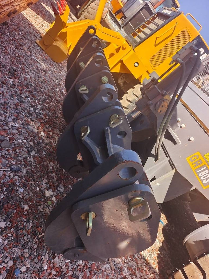 XCMG GR 180 - Makinë niveluese: foto 3 XCMG GR 180 - Makinë niveluese: foto 3