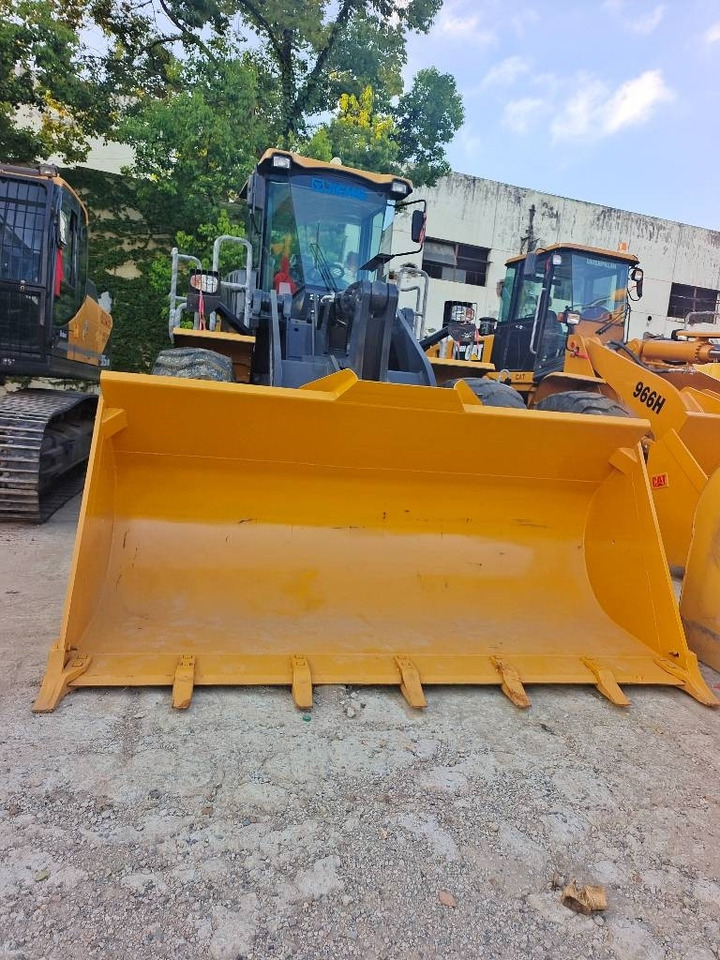 XCMG LW 500 KV - Fadrom me goma: foto 3 XCMG LW 500 KV - Fadrom me goma: foto 3