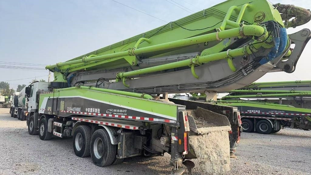 Zoomlion ZLJ 5336 THB - Rimorkio vetëshkarkuese: foto 3 Zoomlion ZLJ 5336 THB - Rimorkio vetëshkarkuese: foto 3