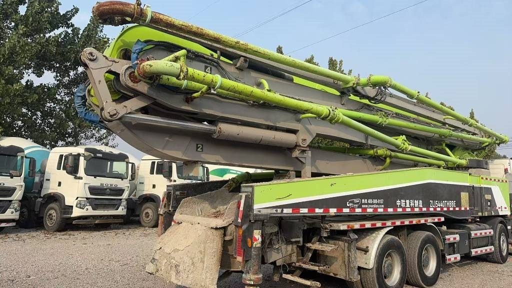 Zoomlion ZLJ 5336 THB - Rimorkio vetëshkarkuese: foto 5 Zoomlion ZLJ 5336 THB - Rimorkio vetëshkarkuese: foto 5