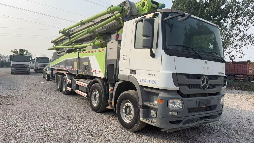 Zoomlion ZLJ 5336 THB - Rimorkio vetëshkarkuese: foto 2 Zoomlion ZLJ 5336 THB - Rimorkio vetëshkarkuese: foto 2