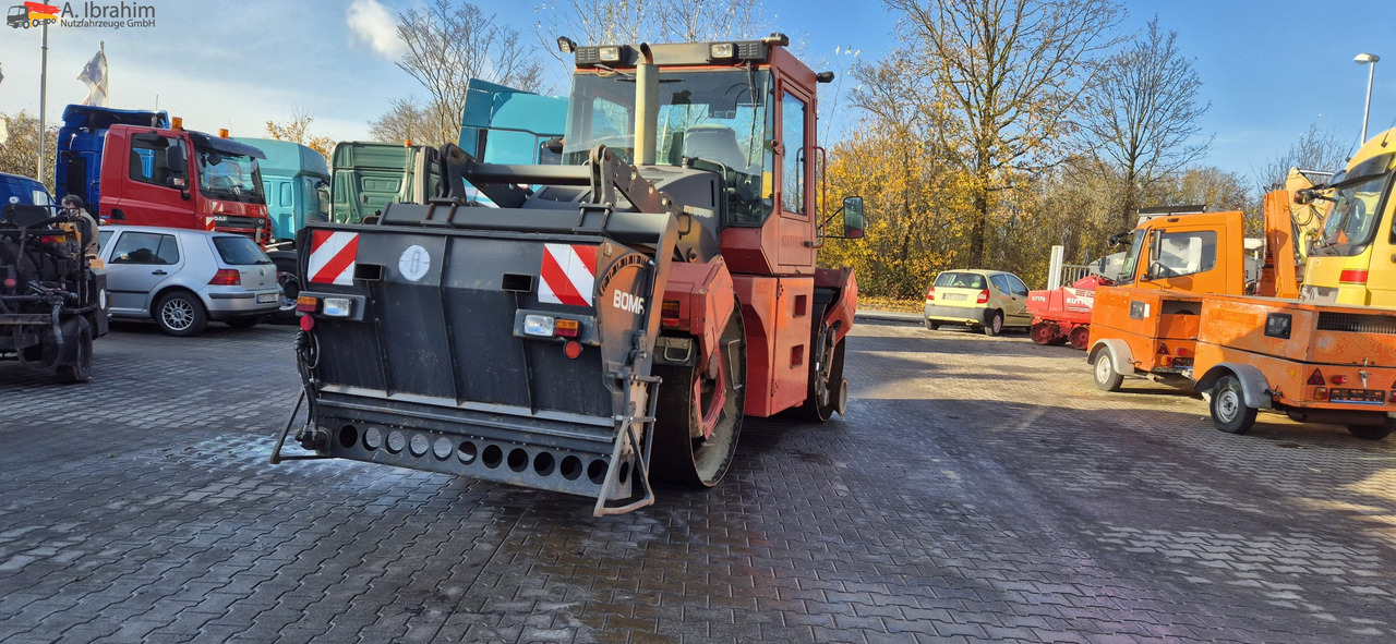 Bomag BW 174 AD2 | 12 t | Splitstreuer | Vibrator | Voll funktionsfähig - Rul: foto 1 Bomag BW 174 AD2 | 12 t | Splitstreuer | Vibrator | Voll funktionsfähig - Rul: foto 1