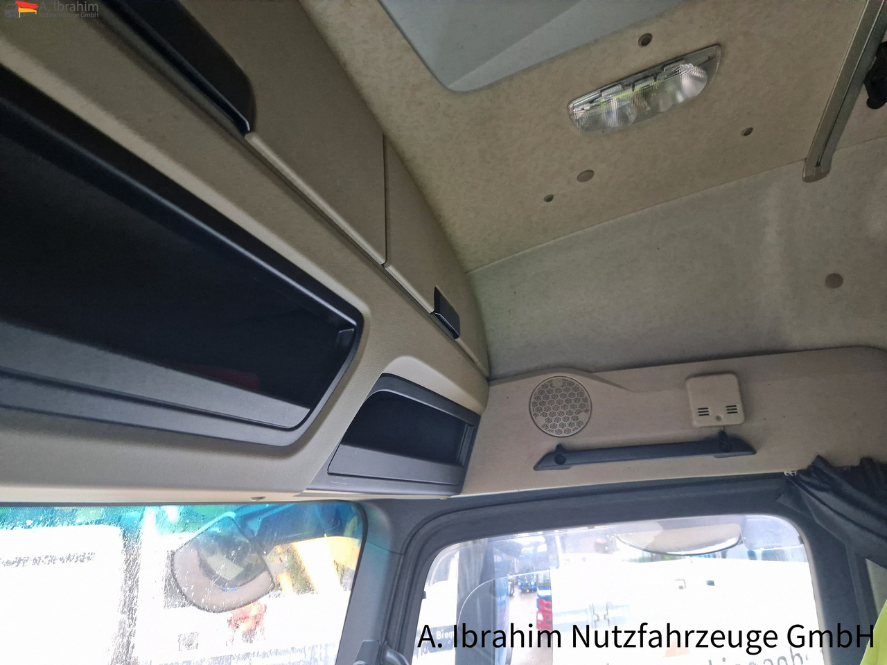 Mercedes-Benz DB 1842, Kipphydraulik deutsches Fahrzeug Retarder, Standklima - Gjysmë-kamion: foto 4 Mercedes-Benz DB 1842, Kipphydraulik deutsches Fahrzeug Retarder, Standklima - Gjysmë-kamion: foto 4