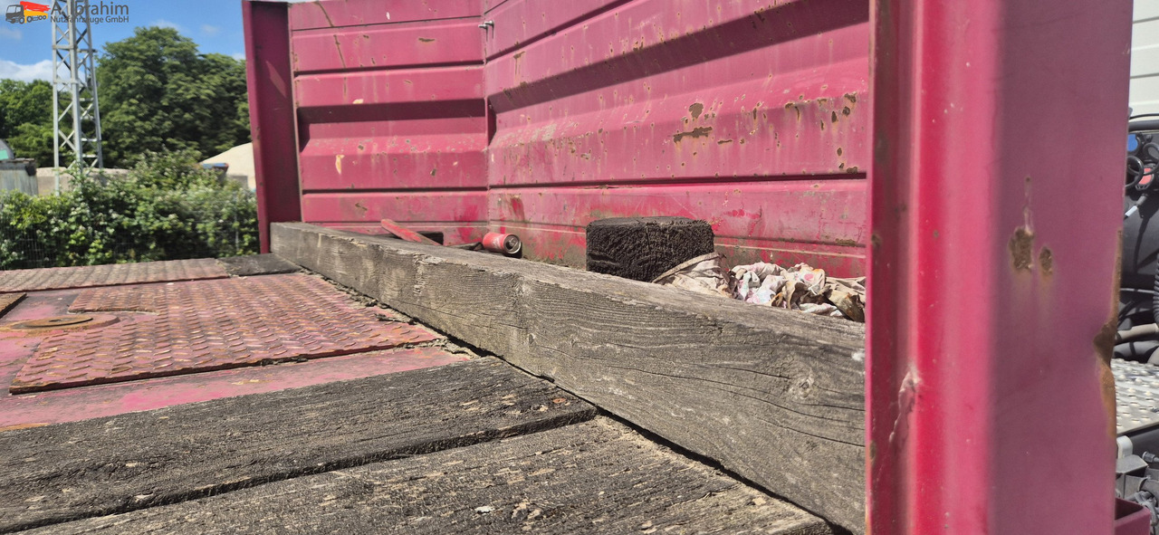 Goldhofer STZ-TBL3-33/80 Tiefbett mit Rampen Lenkung mit FB - Gjysmë rimorkio me plan ngarkimi të ulët: foto 4 Goldhofer STZ-TBL3-33/80 Tiefbett mit Rampen Lenkung mit FB - Gjysmë rimorkio me plan ngarkimi të ulët: foto 4