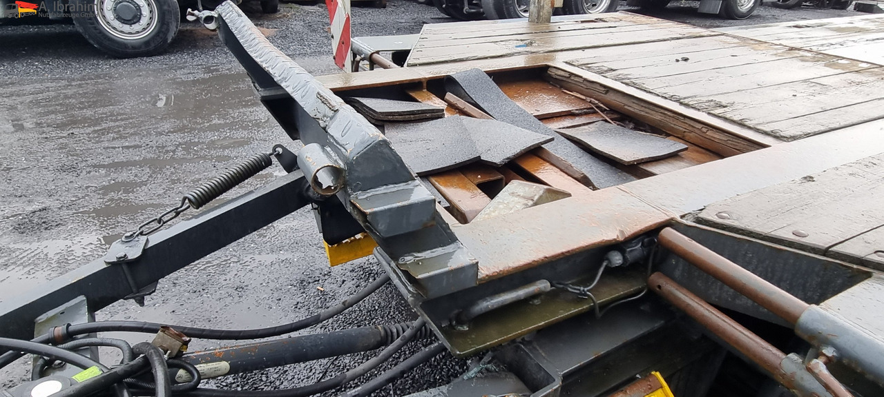 Goldhofer TU-L 3-24/80 Tieflader 10.00 m Ladefläche - Rimorkio me plan ngarkimi të ulët: foto 2 Goldhofer TU-L 3-24/80 Tieflader 10.00 m Ladefläche - Rimorkio me plan ngarkimi të ulët: foto 2