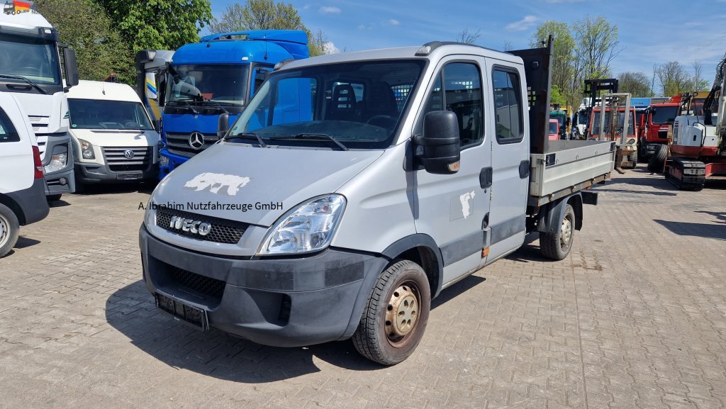 Iveco C25C DOKA AHK - Kamioncine me karroceri: foto 1 Iveco C25C DOKA AHK - Kamioncine me karroceri: foto 1