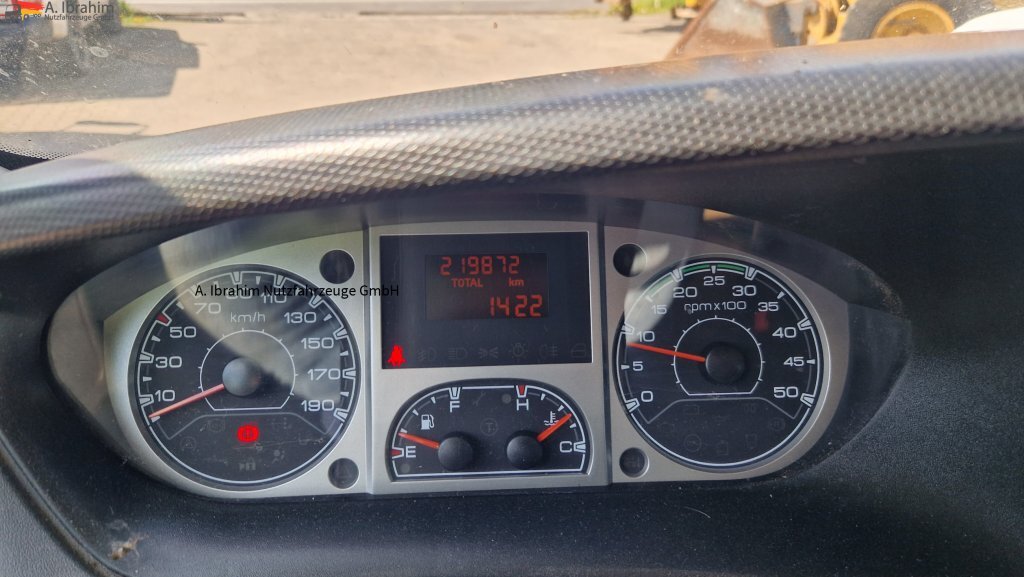 Iveco C25C DOKA AHK - Kamioncine me karroceri: foto 5 Iveco C25C DOKA AHK - Kamioncine me karroceri: foto 5