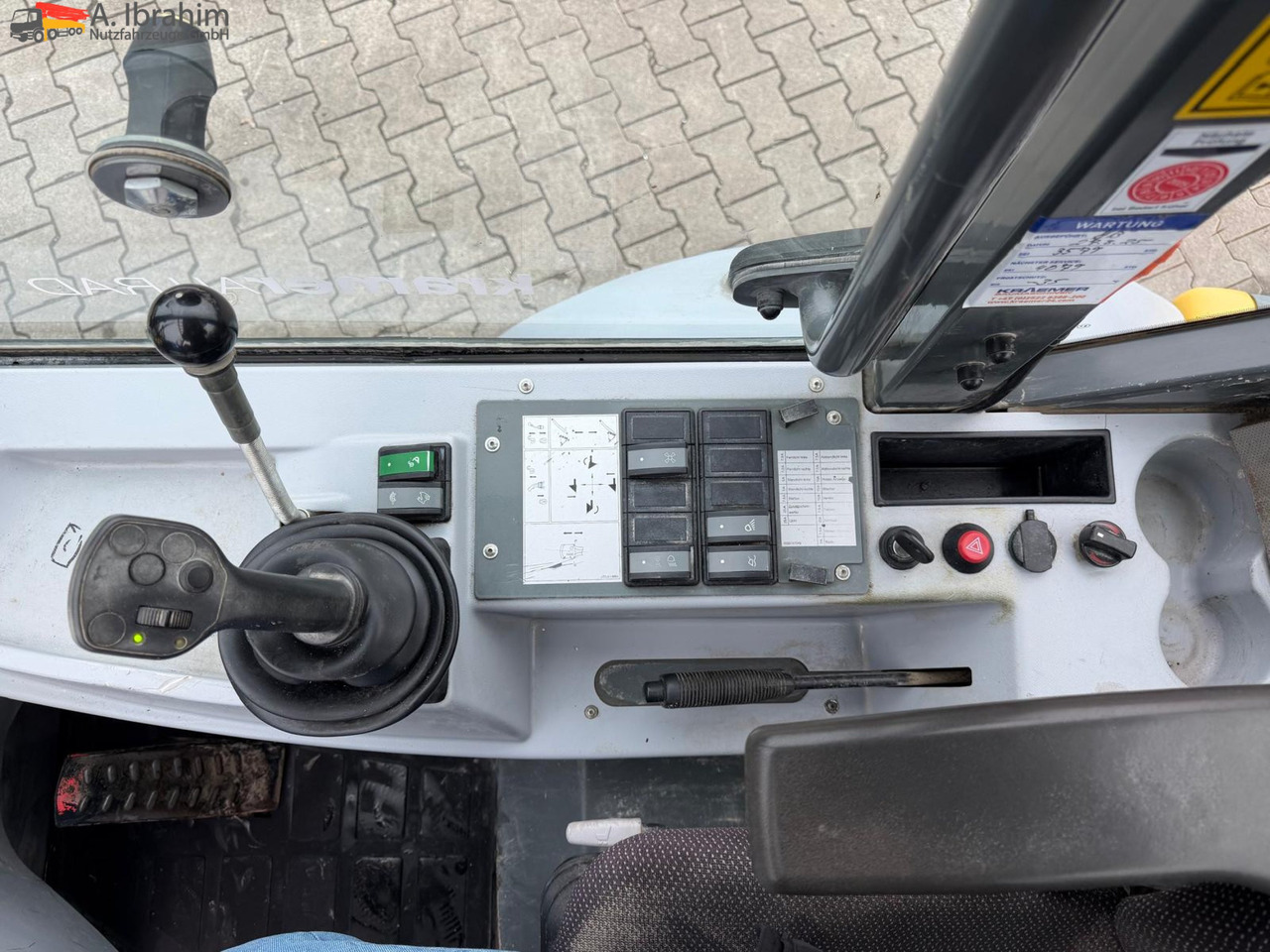 Kramer Allrad 750 /346-03 Klappschaufel | Gabel | 2 x vorhanden - Fadrom me goma: foto 4 Kramer Allrad 750 /346-03 Klappschaufel | Gabel | 2 x vorhanden - Fadrom me goma: foto 4