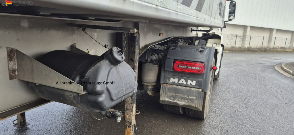 Langendorf SK39A0100A Unfallschaden!! hat gelegen. fahrbereit !!! - Gjysmë rimorkio vetëshkarkuese: foto 3 Langendorf SK39A0100A Unfallschaden!! hat gelegen. fahrbereit !!! - Gjysmë rimorkio vetëshkarkuese: foto 3