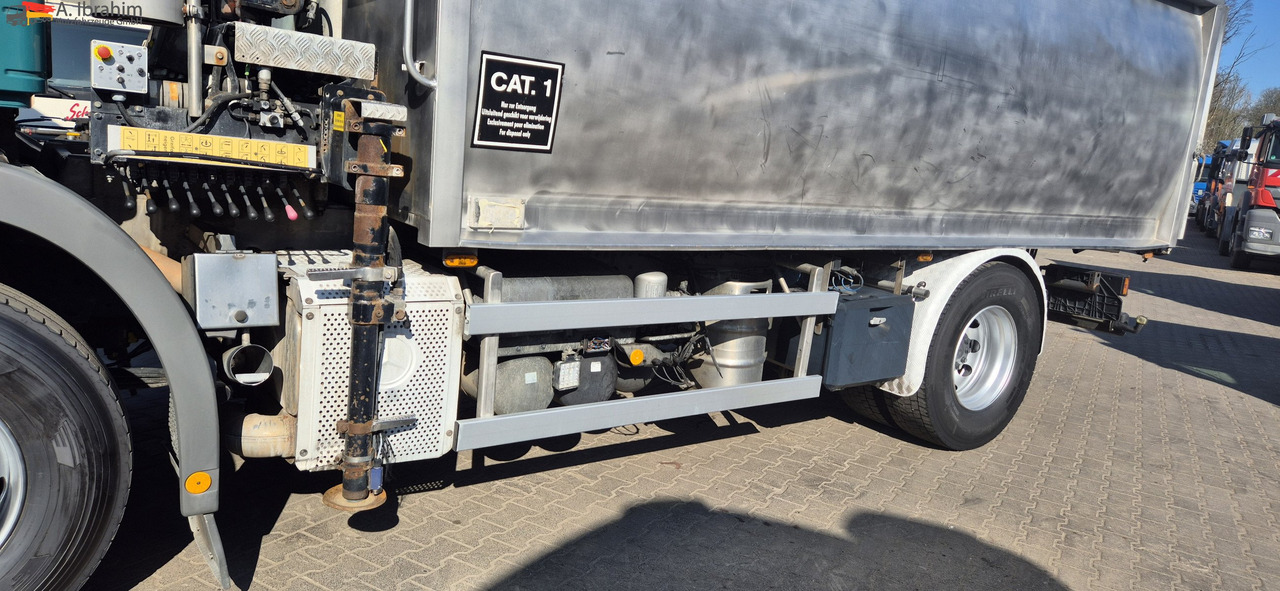 Mercedes-Benz 1824 Kipper Kran, Edelstahlaufbau Tierentsorgung - Kamion vetëshkarkues, Kamion me vinç: foto 5 Mercedes-Benz 1824 Kipper Kran, Edelstahlaufbau Tierentsorgung - Kamion vetëshkarkues, Kamion me vinç: foto 5