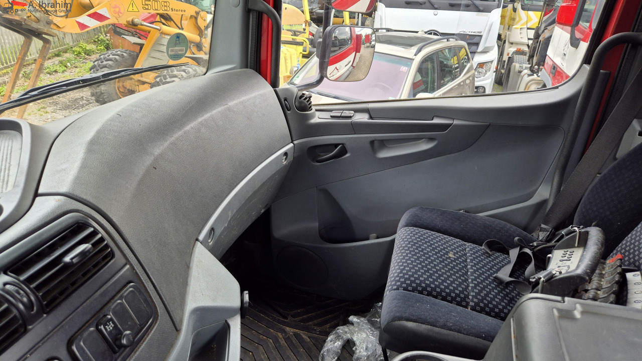 Mercedes-Benz 1829L mit Kran HIAB 111 Hiduo , Funk FB - Kamion me karroceri të hapur, Kamion me vinç: foto 3 Mercedes-Benz 1829L mit Kran HIAB 111 Hiduo , Funk FB - Kamion me karroceri të hapur, Kamion me vinç: foto 3