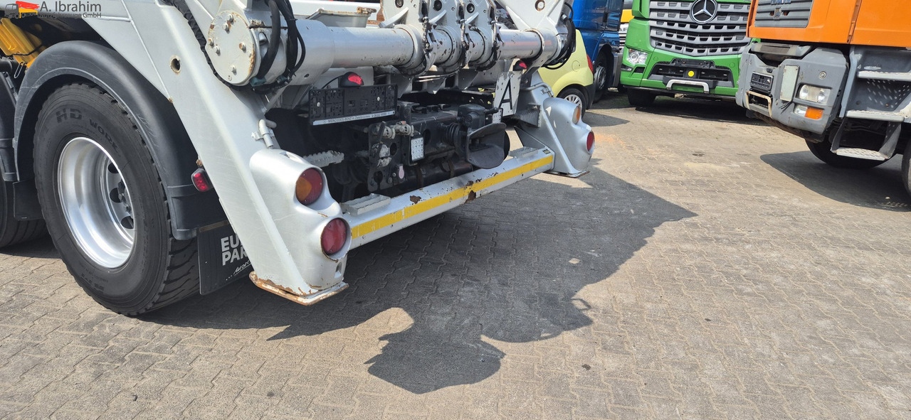 Mercedes-Benz 2546 L Meiller Absetzkipper 6x2, Vorlauf-Lenkachse, mp3 - Fadromë ngarkuese: foto 4 Mercedes-Benz 2546 L Meiller Absetzkipper 6x2, Vorlauf-Lenkachse, mp3 - Fadromë ngarkuese: foto 4