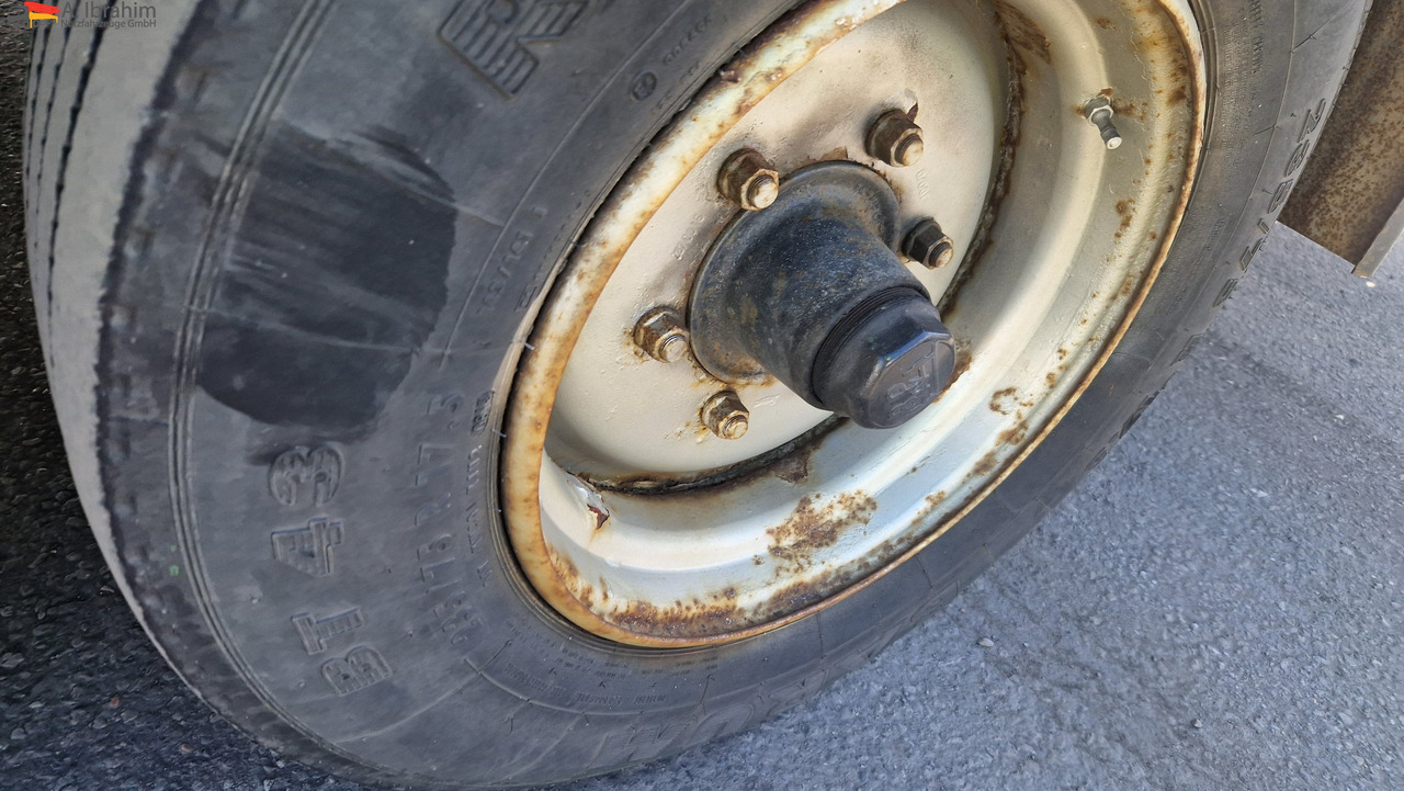 Möslein Tandemanhänger alt, aber ok - Rimorkio me tendë: foto 2 Möslein Tandemanhänger alt, aber ok - Rimorkio me tendë: foto 2