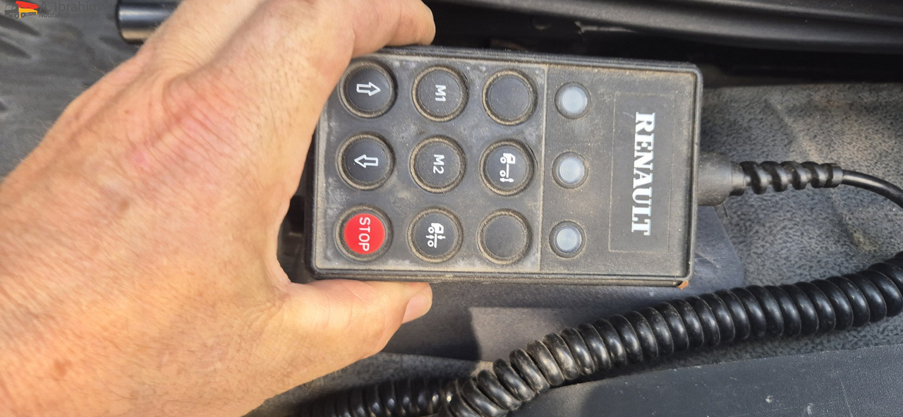 Renault Midlum 180 DCI Werkstattkoffer mit Treppe - Kamioncine me kontinier: foto 2 Renault Midlum 180 DCI Werkstattkoffer mit Treppe - Kamioncine me kontinier: foto 2