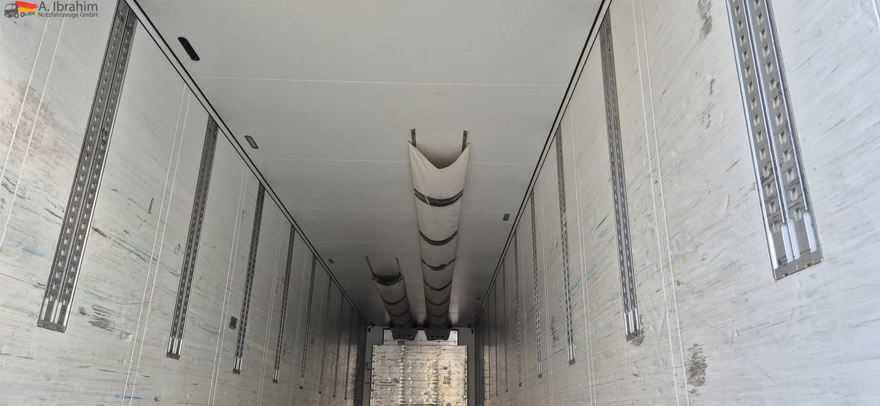 Schmitz SKO24 Carrier Vector 1550 reparierter Schaden Stütze links - Gjysmë rimorkio frigorifer: foto 5 Schmitz SKO24 Carrier Vector 1550 reparierter Schaden Stütze links - Gjysmë rimorkio frigorifer: foto 5