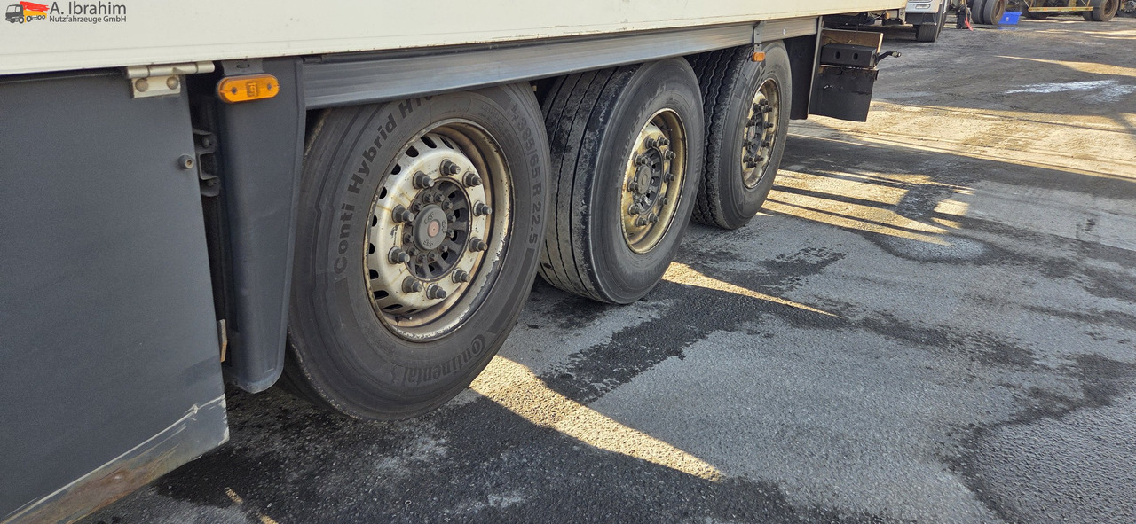 Schmitz SKO24 TK SL 200 | -30°C | Lift-Achse | Scheibenbremse - Gjysmë rimorkio frigorifer: foto 4 Schmitz SKO24 TK SL 200 | -30°C | Lift-Achse | Scheibenbremse - Gjysmë rimorkio frigorifer: foto 4