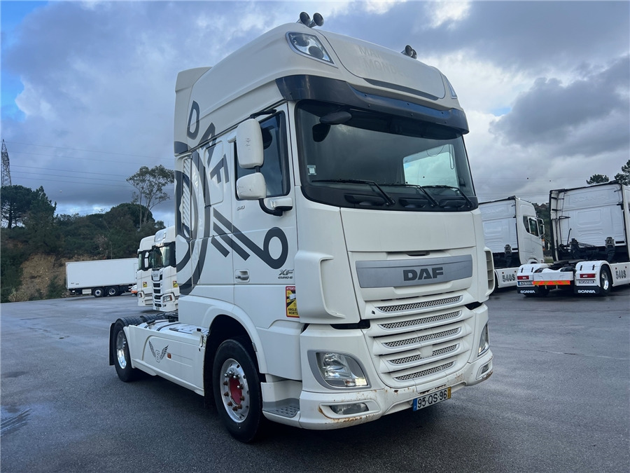 DAF XF 510 - Gjysmë-kamion: foto 1 DAF XF 510 - Gjysmë-kamion: foto 1