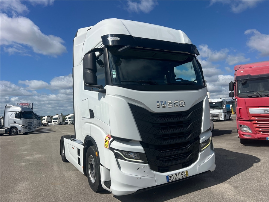 Iveco S-WAY 460 - Gjysmë-kamion: foto 3 Iveco S-WAY 460 - Gjysmë-kamion: foto 3