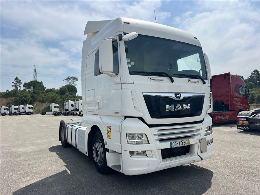 MAN TGX 18.460 - Gjysmë-kamion: foto 3 MAN TGX 18.460 - Gjysmë-kamion: foto 3