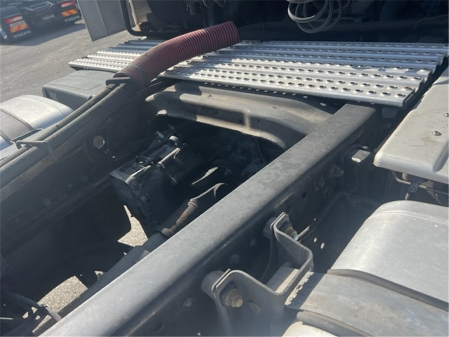 Lizingu i MAN TGX 18.480/RETARDER/ MAN TGX 18.480/RETARDER/: foto 16 Lizingu i MAN TGX 18.480/RETARDER/ MAN TGX 18.480/RETARDER/: foto 16