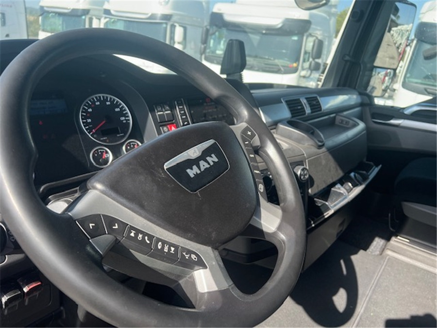 Lizingu i MAN TGX 18.480/RETARDER/ MAN TGX 18.480/RETARDER/: foto 8 Lizingu i MAN TGX 18.480/RETARDER/ MAN TGX 18.480/RETARDER/: foto 8