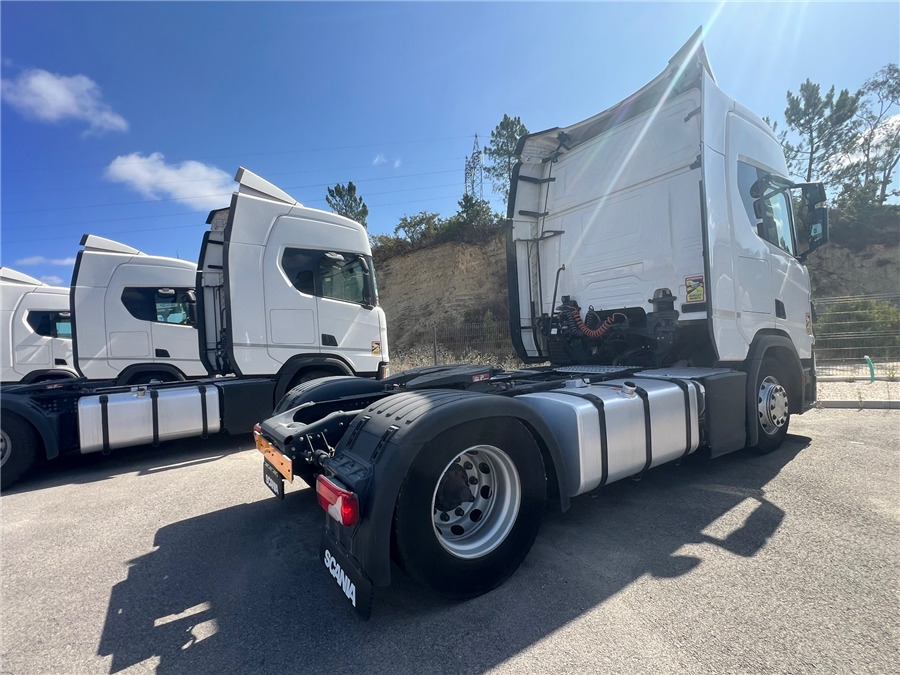 Scania R450 - Gjysmë-kamion: foto 3 Scania R450 - Gjysmë-kamion: foto 3