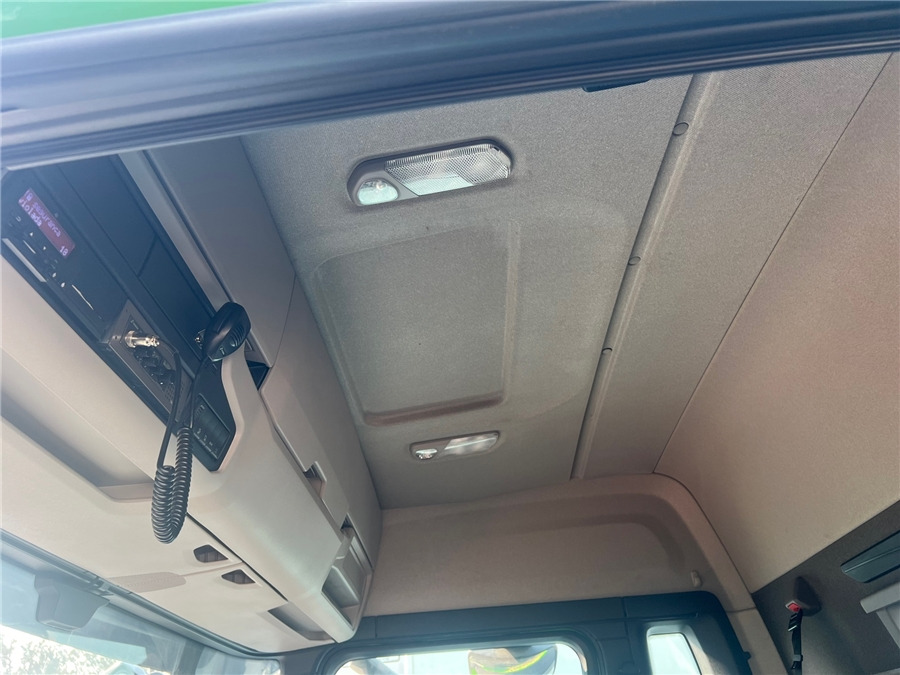 Kamion kabinë-shasi Scania R650: foto 15