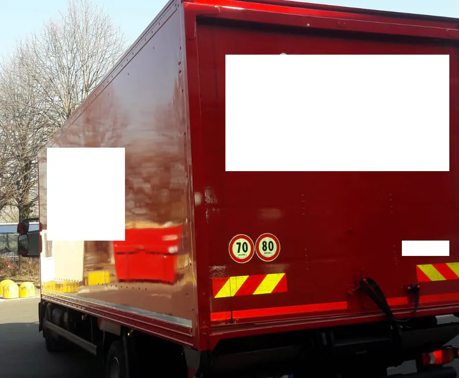 IVECO EUROCARGO 120E18 - Kamion vagonetë: foto 2 IVECO EUROCARGO 120E18 - Kamion vagonetë: foto 2